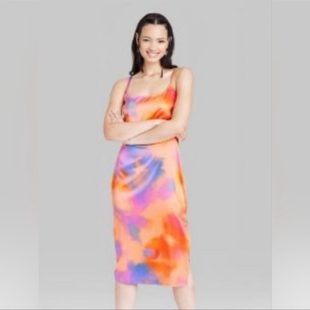 NWT 🔥🔥🔥🔥Orange Tie Dye Satin Slip Dress 🔥🔥🔥🔥
